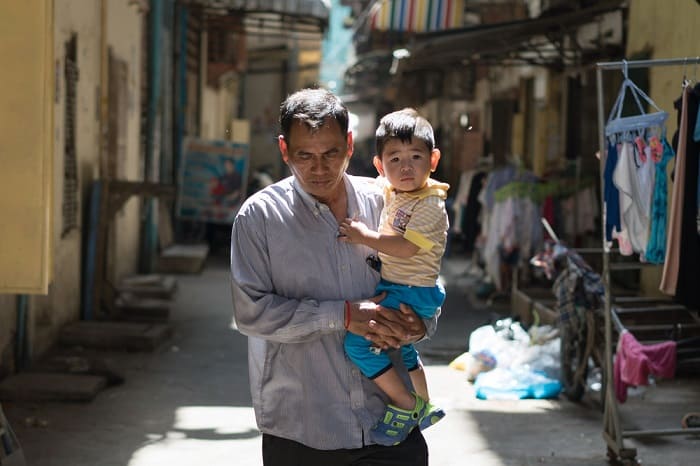 Din Savorn, a 50-year-old former policeman from Phnom Penh, was overwhelmed with relief when he found he was finally cured of hepatitis C. After living with the disease for nearly 20 years, Din was one of the first people to be treated with a new and more effective treatment for hepatitis C, offered for free by the MSF clinic in Phnom Penh.