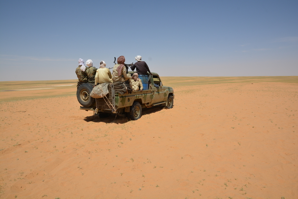 Sudan’s Rapid Support Forces vehicle patrolling on the road to Libya, North Darfur, 2020. ©️Jérôme Tubiana/MSF