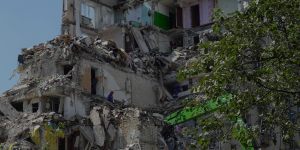 Damaged ambulance station, injured medical personnel: the aftermath of the Russian military’s attack on Kyiv